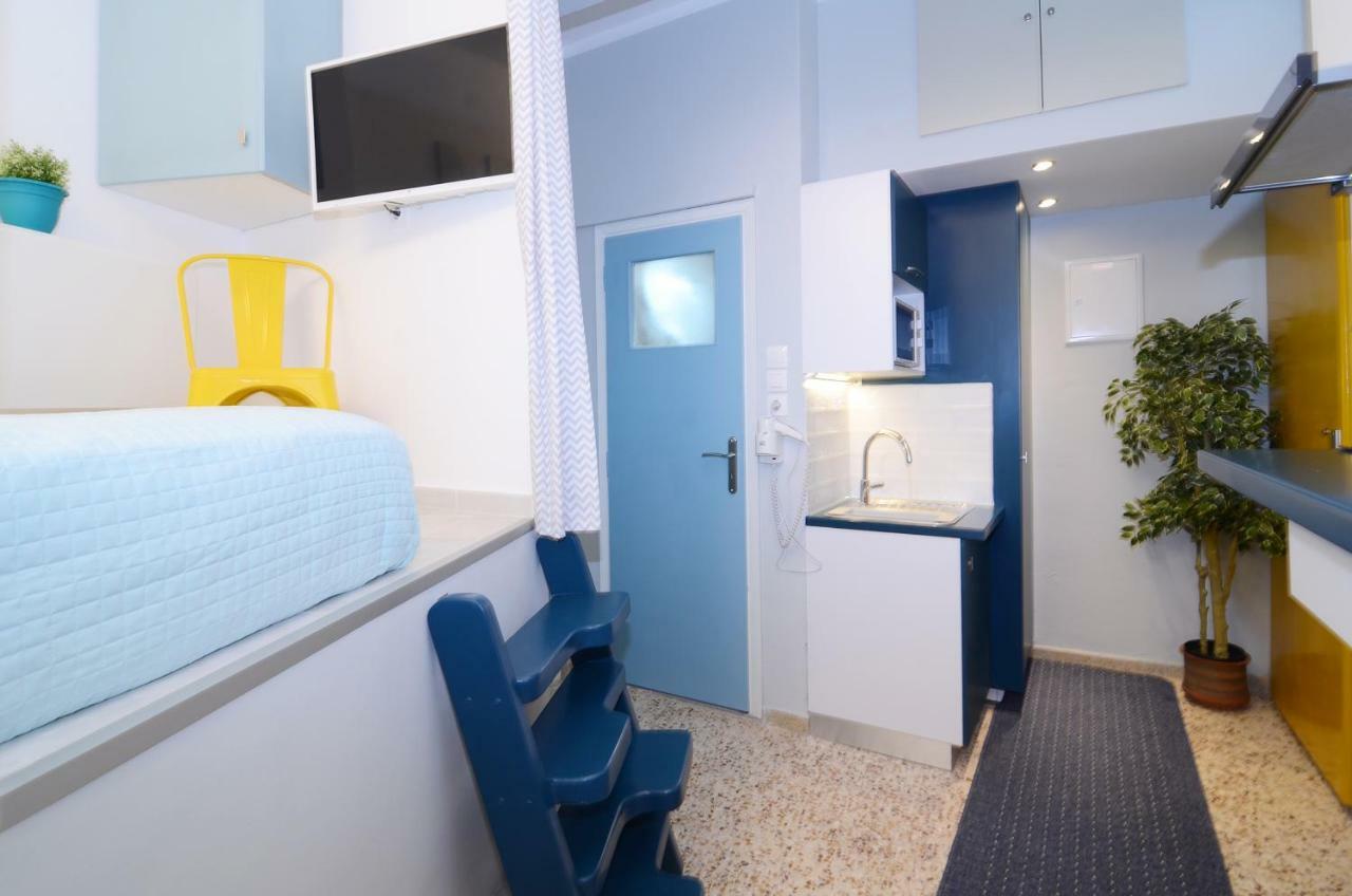 Urban Art Experience Apartment
