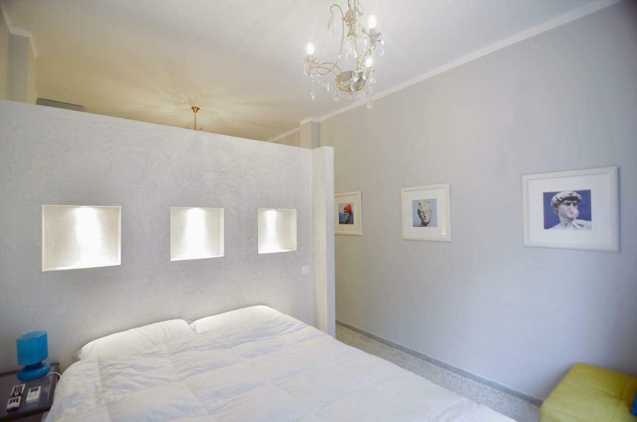 Apartment Urban Art Experience